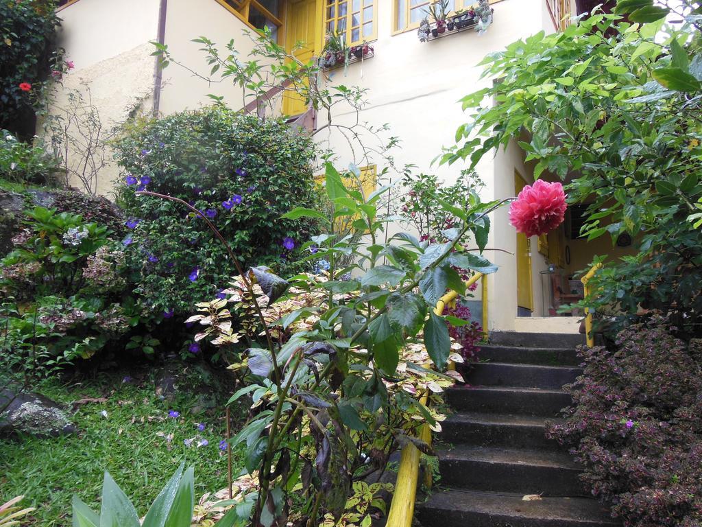 Hotel Rosa Amarela Sao Pedro da Serra  Exterior foto